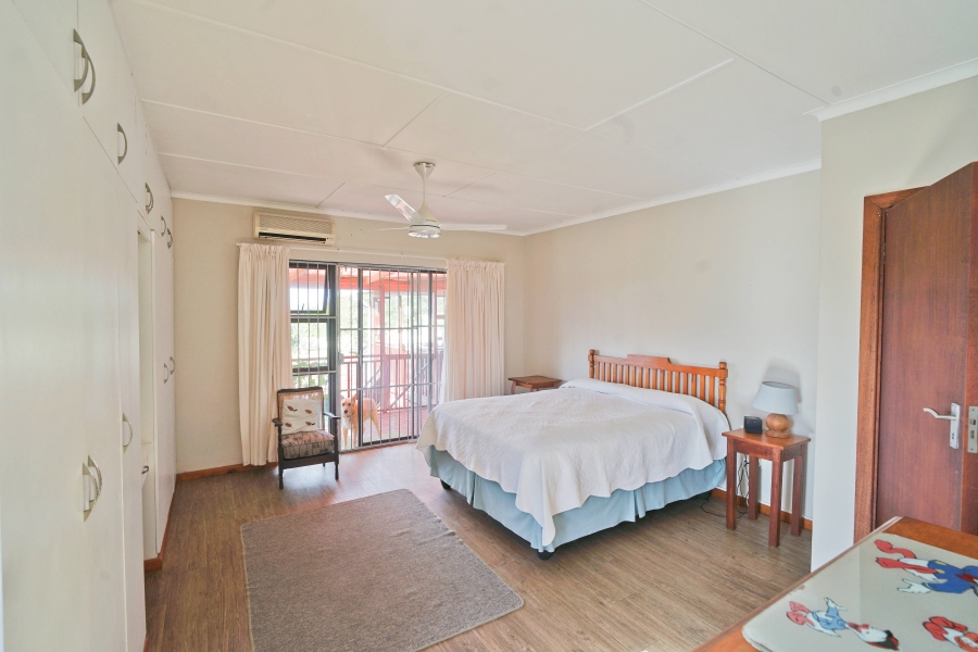4 Bedroom Property for Sale in Kaysers Beach Eastern Cape